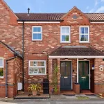 St James Court - 2 Bed House 10 Mins To York Station
