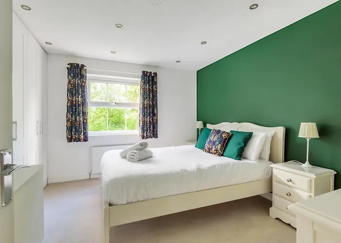 St James Court - 2 Bed House 10 Mins To York Station